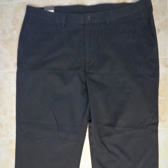 Haggar Mens Black Chino Pants Classic Fit W2W - Picture 6 of 7
